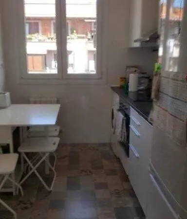 Luminoso Y Bien Ubicado Apartment